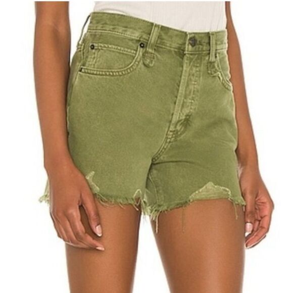 Free People Makai Cut Off Shorts in Olive Green Size 27 - Picture 2 of 13